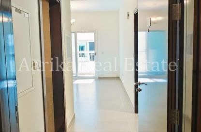 Apartment - 1 Bedroom - 2 Bathrooms for rent in Al Manal View - Liwan - Dubai Apartment - 1 Bedroom - 2 Bathrooms for rent in Al Manal View - Liwan - Dubai