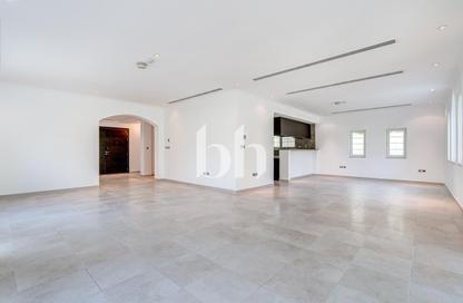 Villa - 3 Bedrooms - 4 Bathrooms for rent in Legacy Large - Legacy - Jumeirah Park - Dubai
