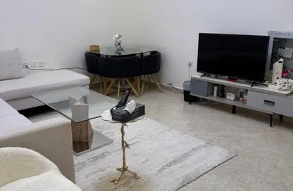 شقة - 2 غرف نوم - 2 حمامات للايجار في فلل الروضة 3 - 3  الروضة - الروضة - عجمان