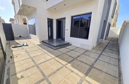 Villa - 6 Bedrooms - 7+ Bathrooms for sale in Al Yasmeen 1 - Al Yasmeen - Ajman