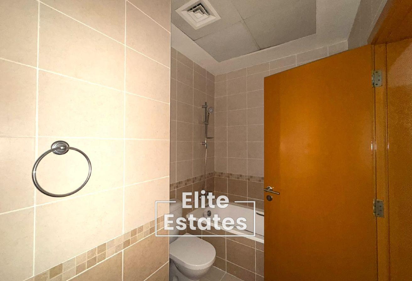 1 Month Rent Free | Shared Pool & Gym | Vacant photo 10
