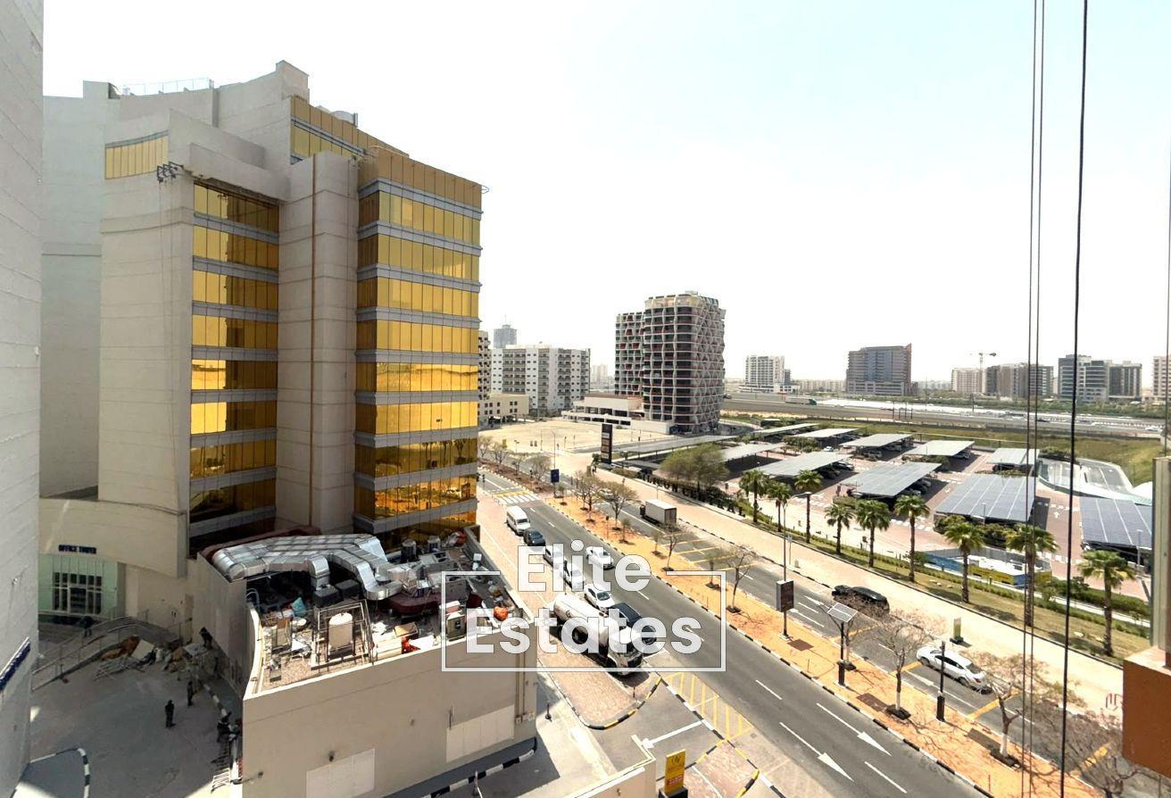 1 Month Rent Free | Shared Pool & Gym | Vacant photo 25