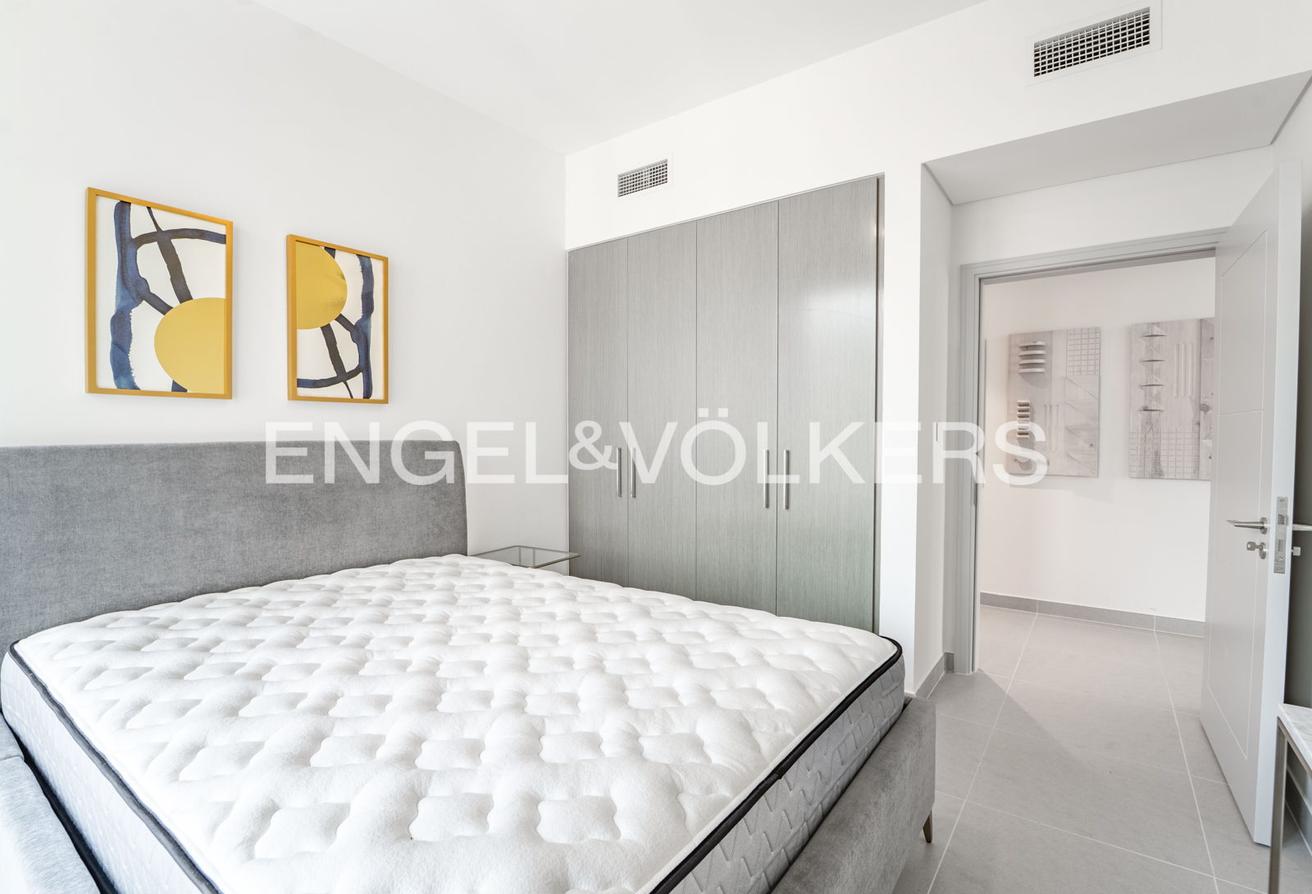 Upgraded & Premium | Boulevard & Opera View photo 7