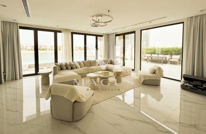 Villa - 6 Bedrooms - 7 Bathrooms for rent in Garden Homes Frond M - Garden Homes - Palm Jumeirah - Dubai