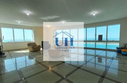 Apartment - 4 Bedrooms - 5 Bathrooms for rent in Corniche Road - Abu Dhabi