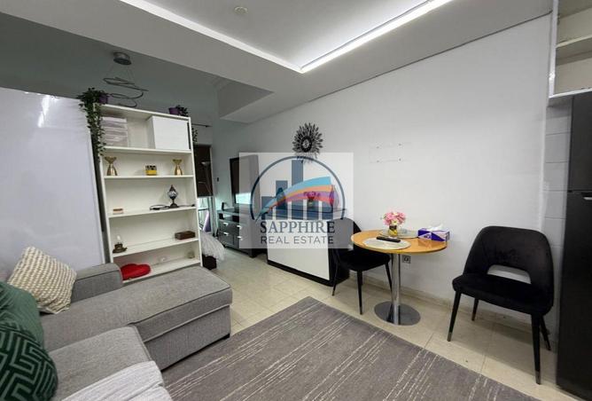 76971257 - Property Image 2