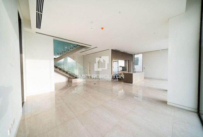 125154450 - Property Image 2