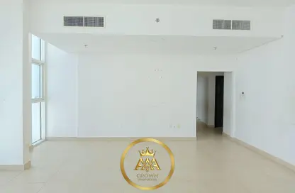 Apartment - 3 Bedrooms - 3 Bathrooms for rent in New Al Taawun Road - Al Taawun - Sharjah