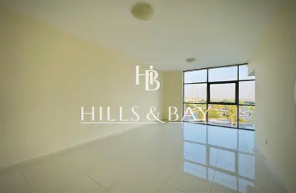 Apartment - 1 Bedroom - 2 Bathrooms for rent in Golf Panorama A - Golf Panorama - Golf Town - Damac Hills - Dubai