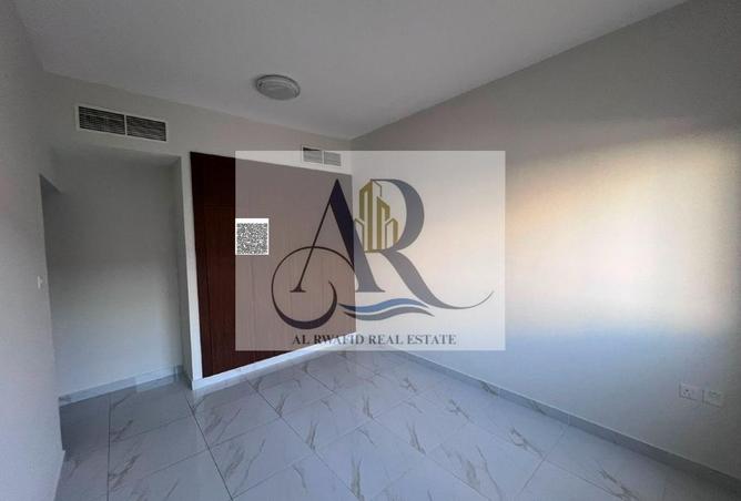97832005 - Property Image 2