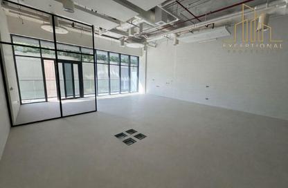 Office Space - Studio - 1 Bathroom for rent in SOL Bay - Business Bay - Dubai