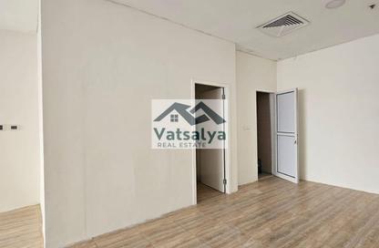 Shop - Studio for rent in Empire Gardens - Dubai Land Residence Complex - Dubai Shop - Studio for rent in Empire Gardens - Dubai Land Residence Complex - Dubai