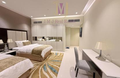 Apartment - 2 Bedrooms - 3 Bathrooms for sale in Upper Crest - Downtown Dubai - Dubai