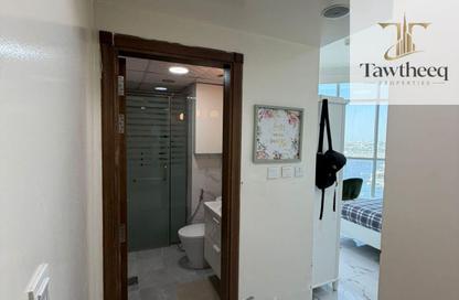 Apartment - 3 - 4 for sale in Oasis Tower 1 - Oasis Tower - Al Rashidiya 1 - Al Rashidiya - Ajman