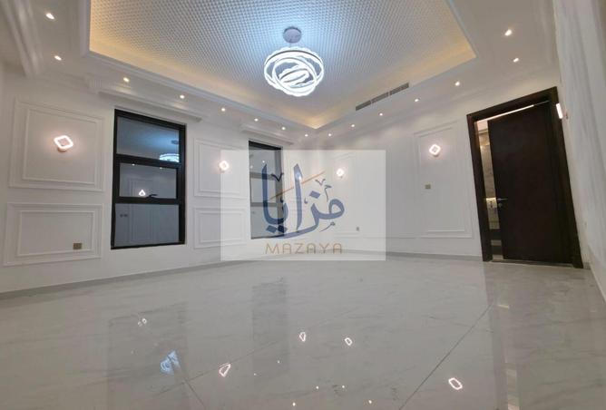 105018377 - Property Image 3
