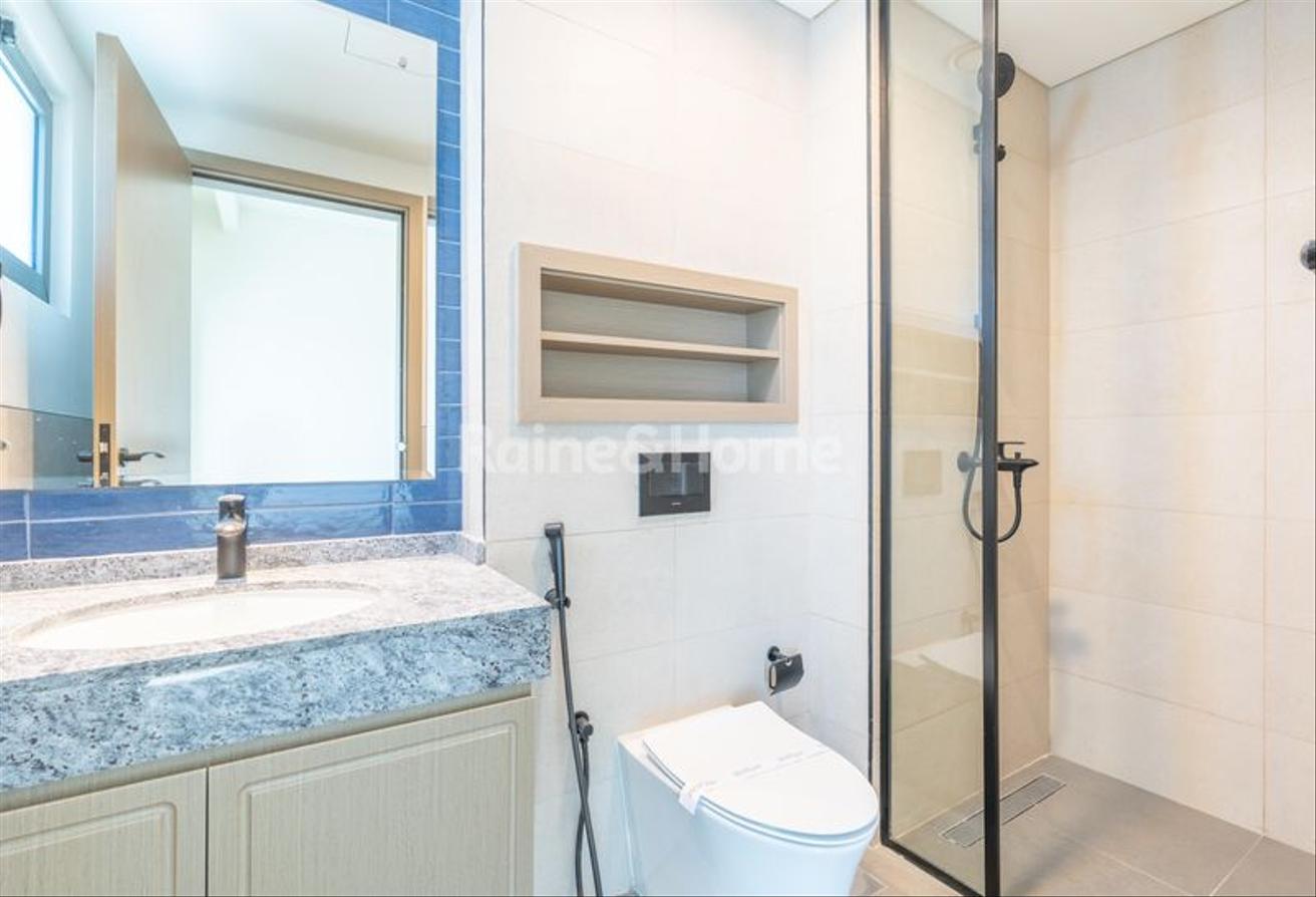 1 MONTH Free 5BR Middle Corner unit L-shape garden photo 28