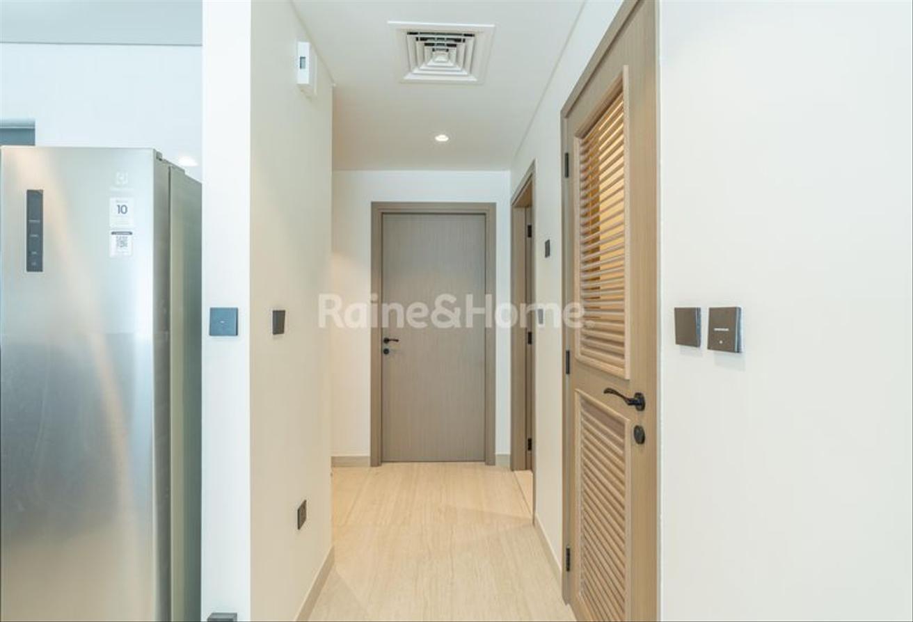 1 MONTH Free 5BR Middle Corner unit L-shape garden photo 8