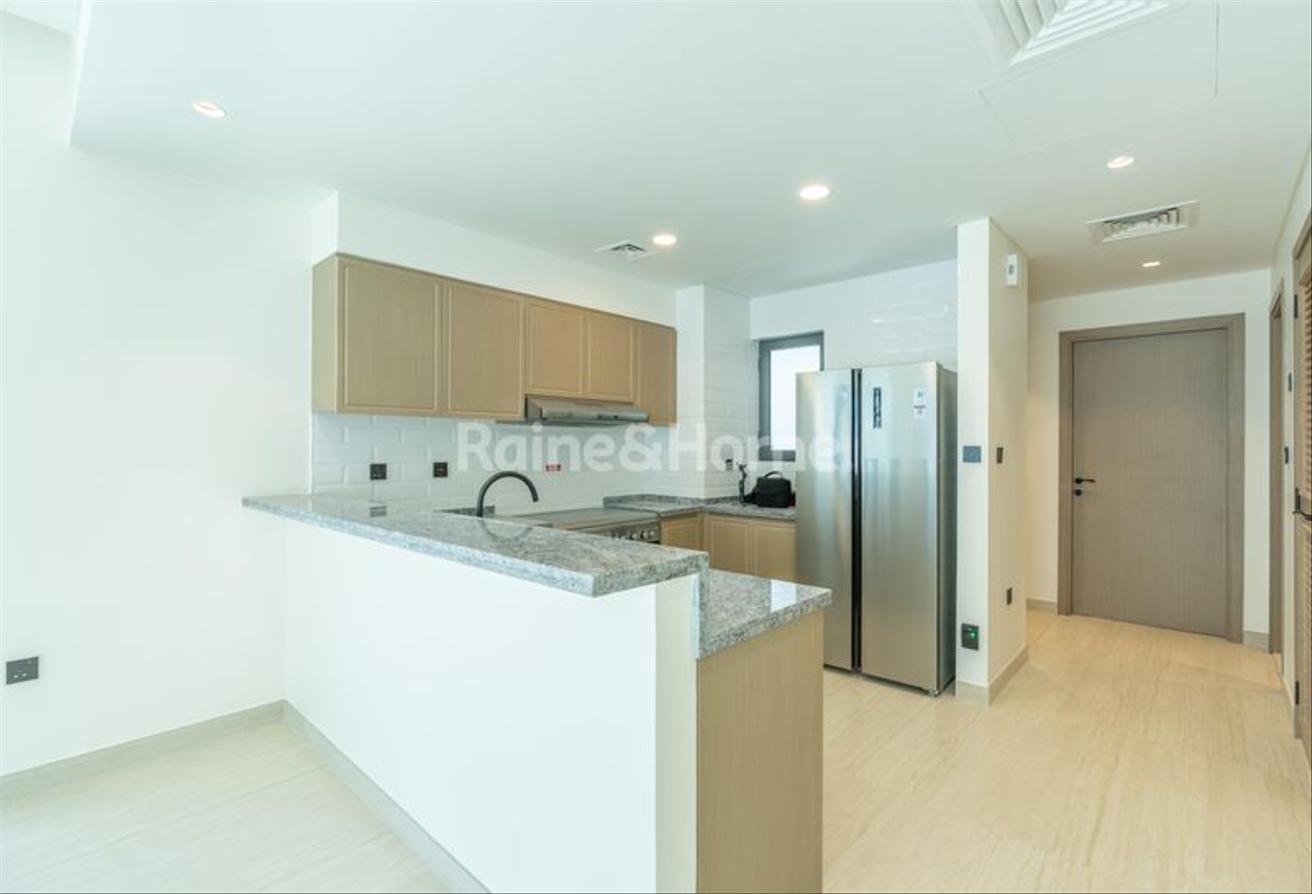 1 MONTH Free 5BR Middle Corner unit L-shape garden photo 6