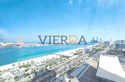 Apartment - 2 Bedrooms - 3 Bathrooms for rent in Nation Towers - Corniche Road - Abu Dhabi