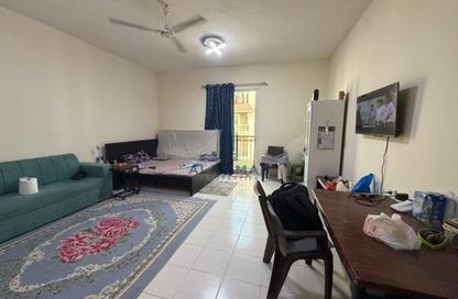 Apartment - Studio - 1 Bathroom for rent in Building L07 - Greece Cluster - International City - Dubai Apartment - Studio - 1 Bathroom for rent in Building L07 - Greece Cluster - International City - Dubai