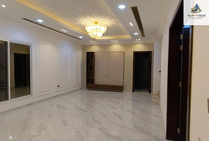 69890589 - Property Image 3