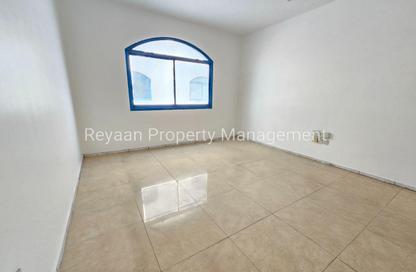 Apartment - Studio - 1 Bathroom for rent in Al Wahda - Sharjah