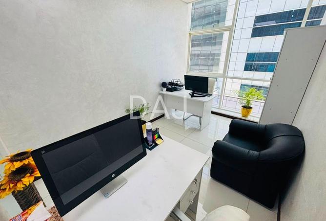 106421299 - Property Image 3