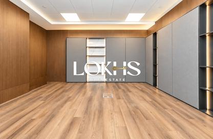 Office Space - Studio - 1 for rent in Emaar Square Building 3 - Emaar Square - Downtown Dubai - Dubai