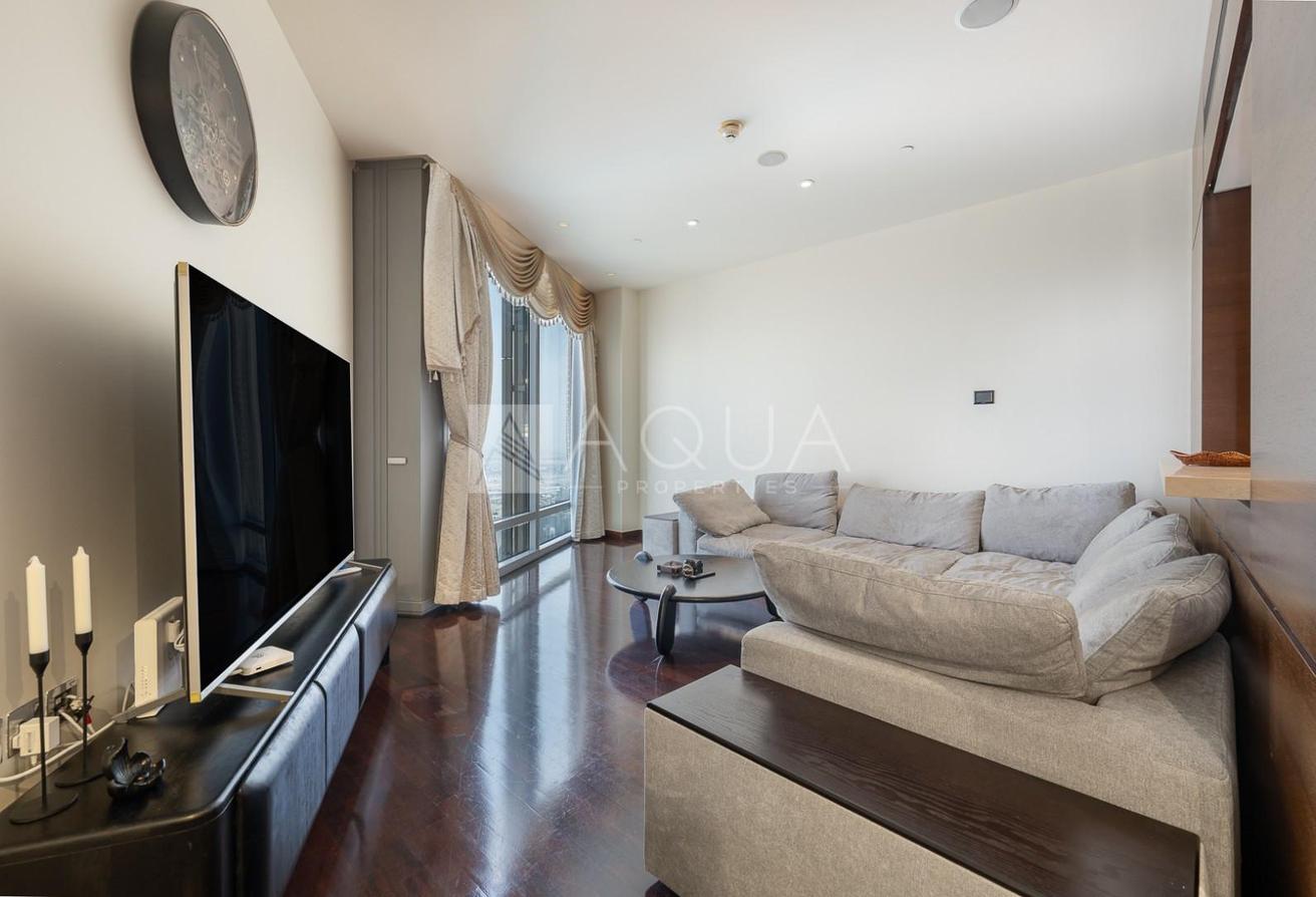 Fully Furnished | Fountain View | High Floor photo 3