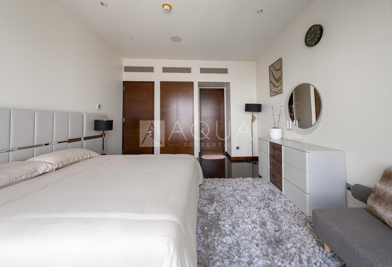 Fully Furnished | Fountain View | High Floor photo 9