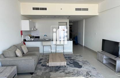 Apartment - Studio - 1 for rent in Park View - Saadiyat Island - Abu Dhabi