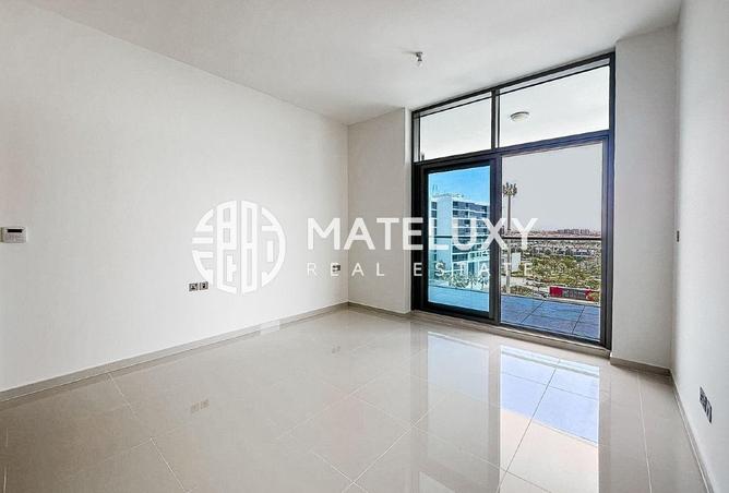 135621923 - Property Image 3