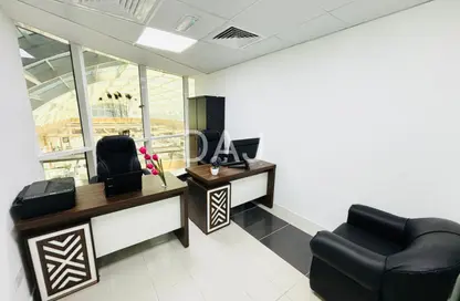 Office Space - 1 Bedroom - 1 Bathroom for rent in Al Fajer Complex - Oud Metha - Bur Dubai - Dubai