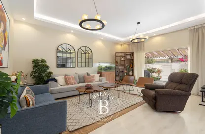 Townhouse - 4 Bedrooms - 3 Bathrooms for sale in Zulal 1 - Zulal - The Lakes - Dubai