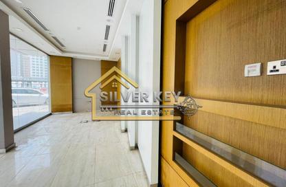 Show Room - Studio - 1 Bathroom for rent in Al Jubail - Al Qasimia - Sharjah