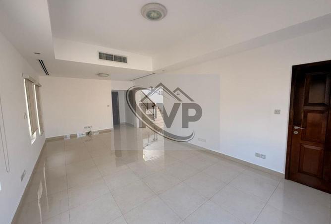 53163190 - Property Image 2