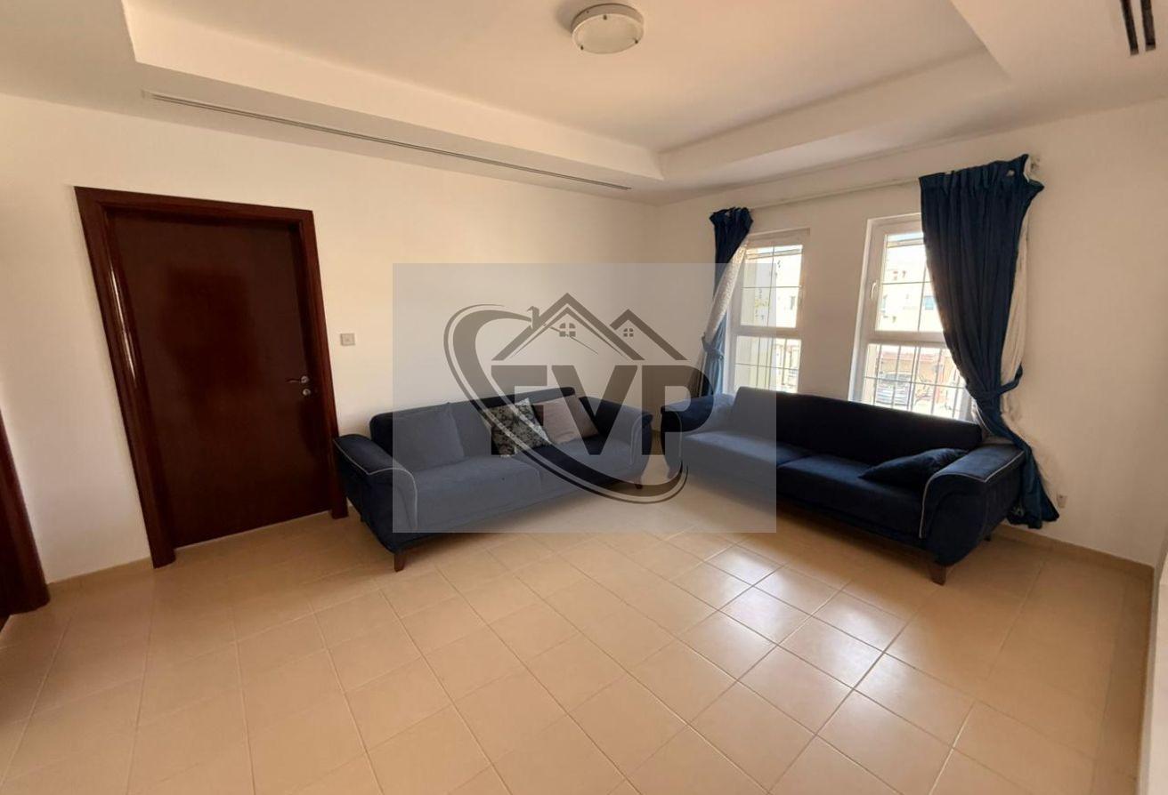 Spacious 5BED+Maids | Unfurnished | Ready To Move photo 4