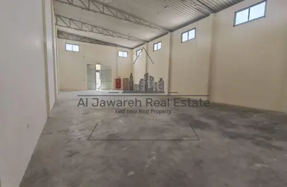 مستودع - استوديو - 1 حمام للايجار في أم درع - أم القيوين