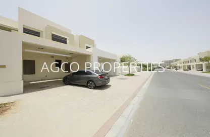 Townhouse - 3 Bedrooms - 4 Bathrooms for sale in Zahra Townhouses - Town Square - Dubai