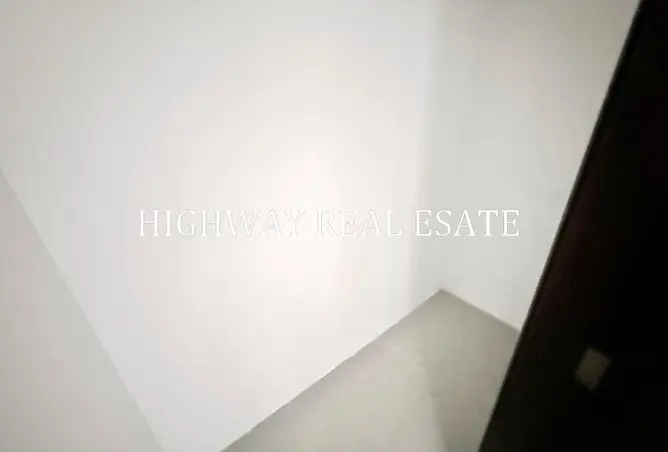 151896933 - Property Image 3
