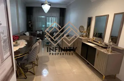 شقة - 2 غرف نوم - 3 حمامات للبيع في برج كونكر - شارع الشيخ مكتوم بن راشد - عجمان