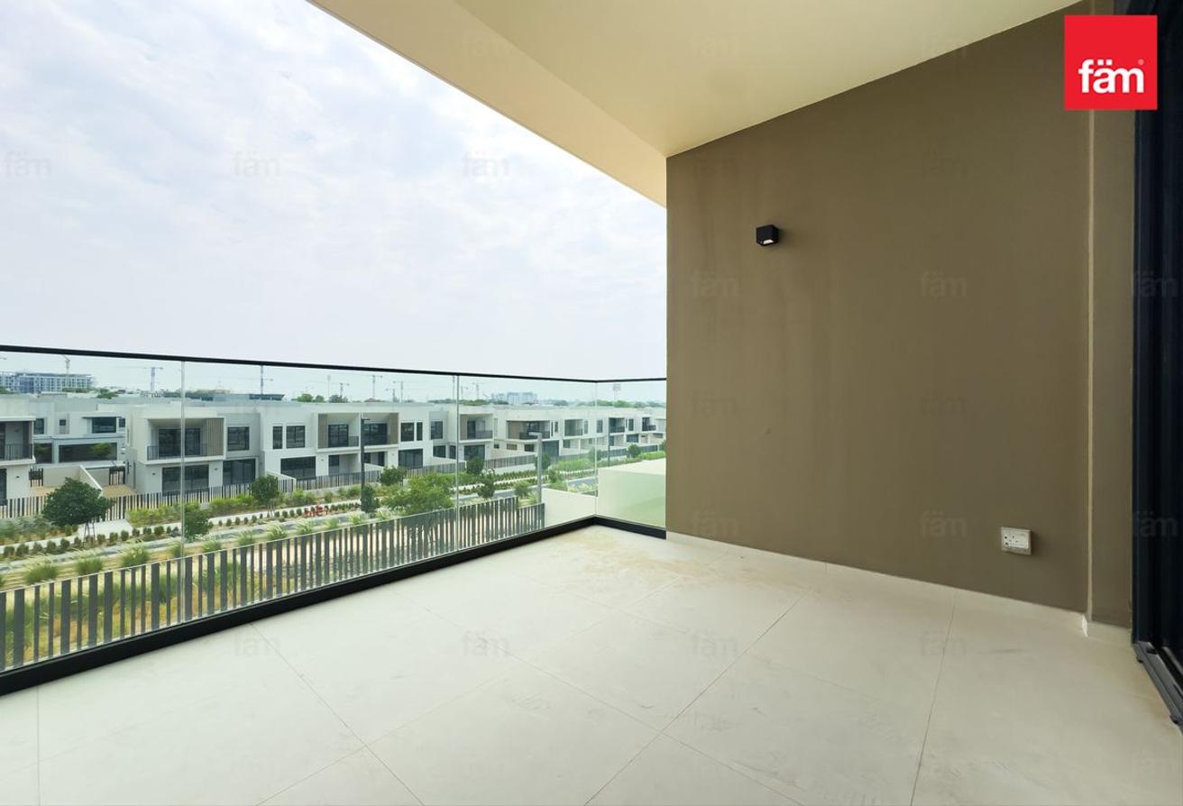 Biggest Fp | Park Facing | Prime Location photo 17