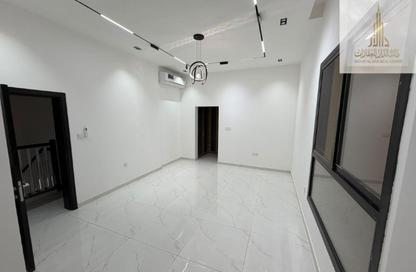 Villa - 7 - 5 for rent in Al Helio Downtown - Al Helio - Ajman Villa - 7 - 5 for rent in Al Helio Downtown - Al Helio - Ajman