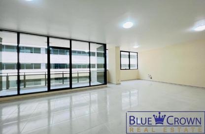 Apartment - 3 Bedrooms - 4 Bathrooms for rent in Golden Sands 7 - Al Mankhool - Bur Dubai - Dubai