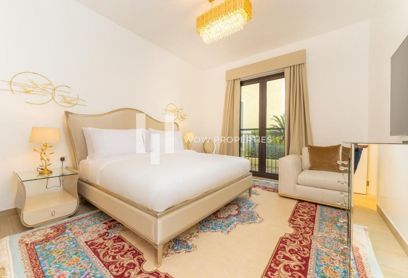 Fully Furnished | Ready To Move | Pool View photo 8