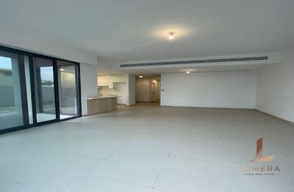 Villa - 4 Bedrooms - 5 Bathrooms for rent in Cherrywoods - Dubai