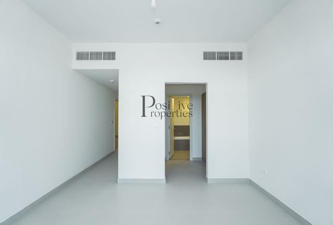 122460610 - Property Image 3