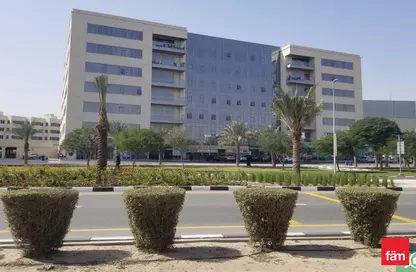 شقة - غرفة نوم - 2 حمامات للايجار في بناية درويش بن احمد - مجمع دبي للاستثمار - دبي شقة - غرفة نوم - 2 حمامات للايجار في بناية درويش بن احمد - مجمع دبي للاستثمار - دبي