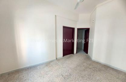 Apartment - 1 - 1 for rent in Al Amal Building - Um Altaraffa - Sharjah