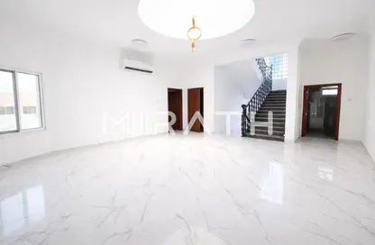 Villa - 5 Bedrooms - 6 Bathrooms for rent in Umm Suqeim 2 Villas - Umm Suqeim 2 - Umm Suqeim - Dubai